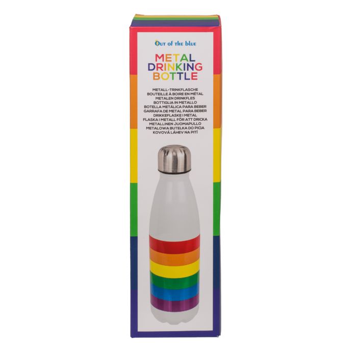 Weiße Metall-Trinkflasche mit Regenbogenstreifen in Verpackung. Text: METAL DRINKING BOTTLE.