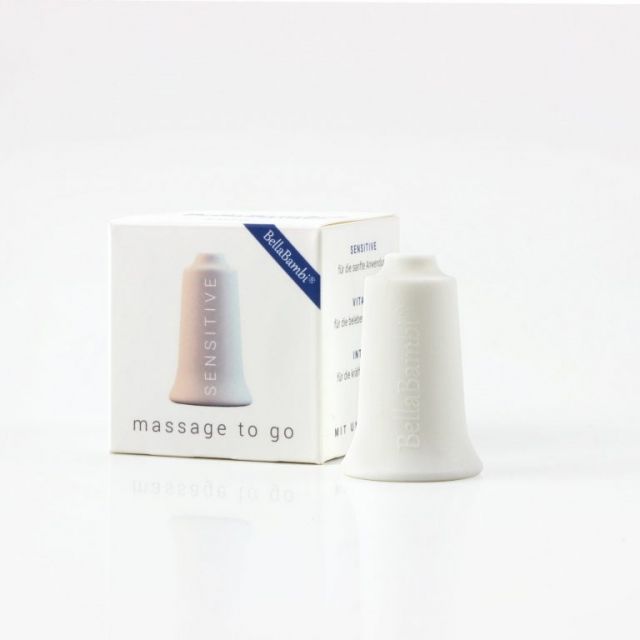Bella Bambi Schröpfkopf mini, 2cm, sensitive. Weißes Produkt und Verpackung. Text: massage to go, Sensitive.