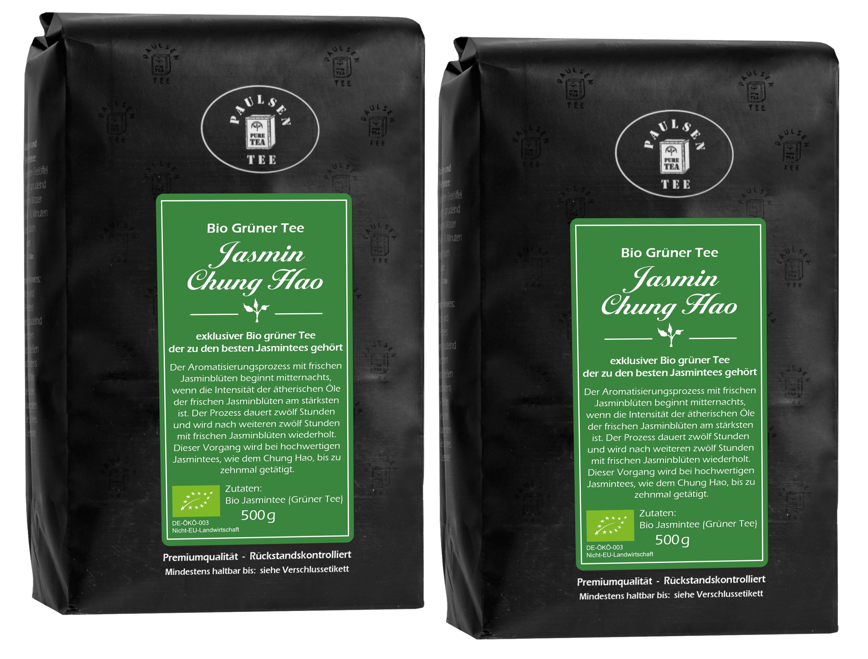 Zwei schwarze Beutel mit Paulsen Tee-Logo und grünem Etikett. Aufschrift: Bio Grüner Tee Jasmin Chung Hao. 500g. Bio-Siegel.