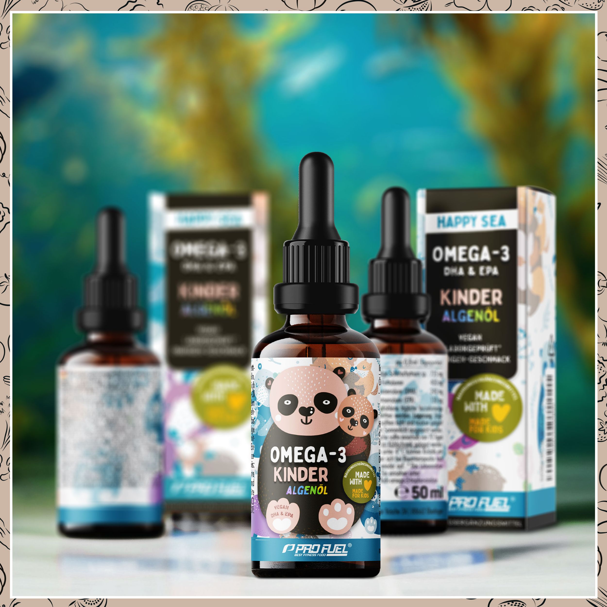 Mehrere Flaschen mit Tropfern und Verpackungen. Produktetikett mit Panda-Motiv. Text: Omega-3 Kinder Algenöl, 50 ml, vegan, Made with Made for Kids.