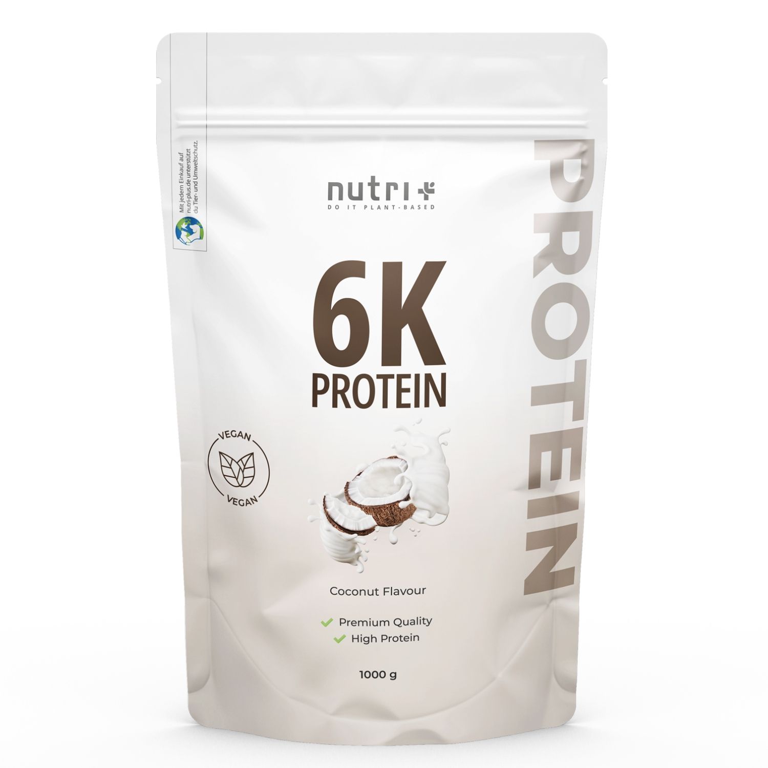 Weiße Protein-Pulver-Verpackung mit 'nutri+' Logo, '6K PROTEIN' Schriftzug, Kokosnuss-Illustration und 'Coconut Flavour'.