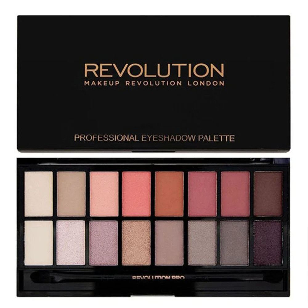 Schwarze Lidschattenpalette mit 16 Farben. Marke: Revolution. Text: Professional Eyeshadow Palette. Mit Applikator.