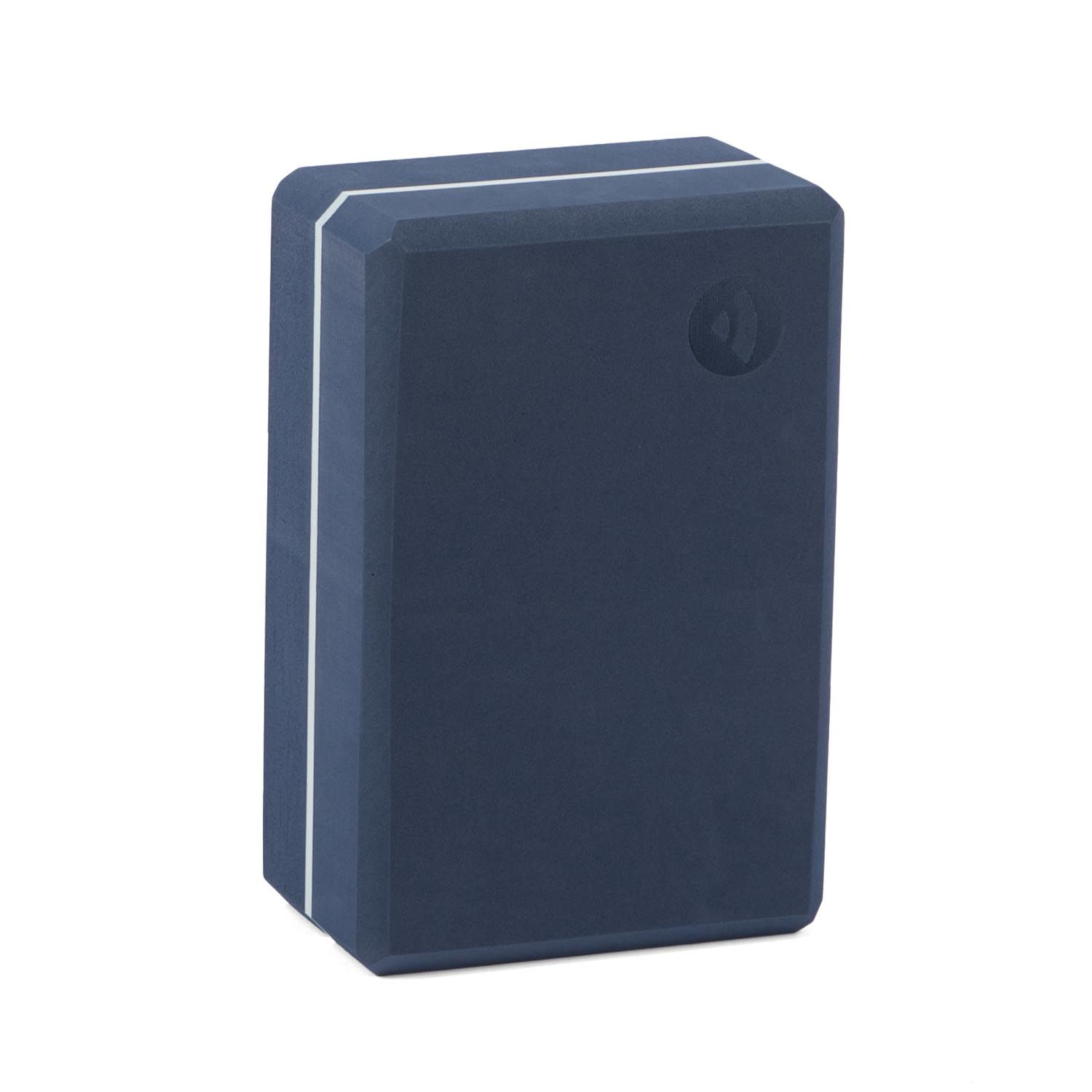Blauer Yogablock mit weißem Rand. Eckige Form. Logo auf einer Seite.