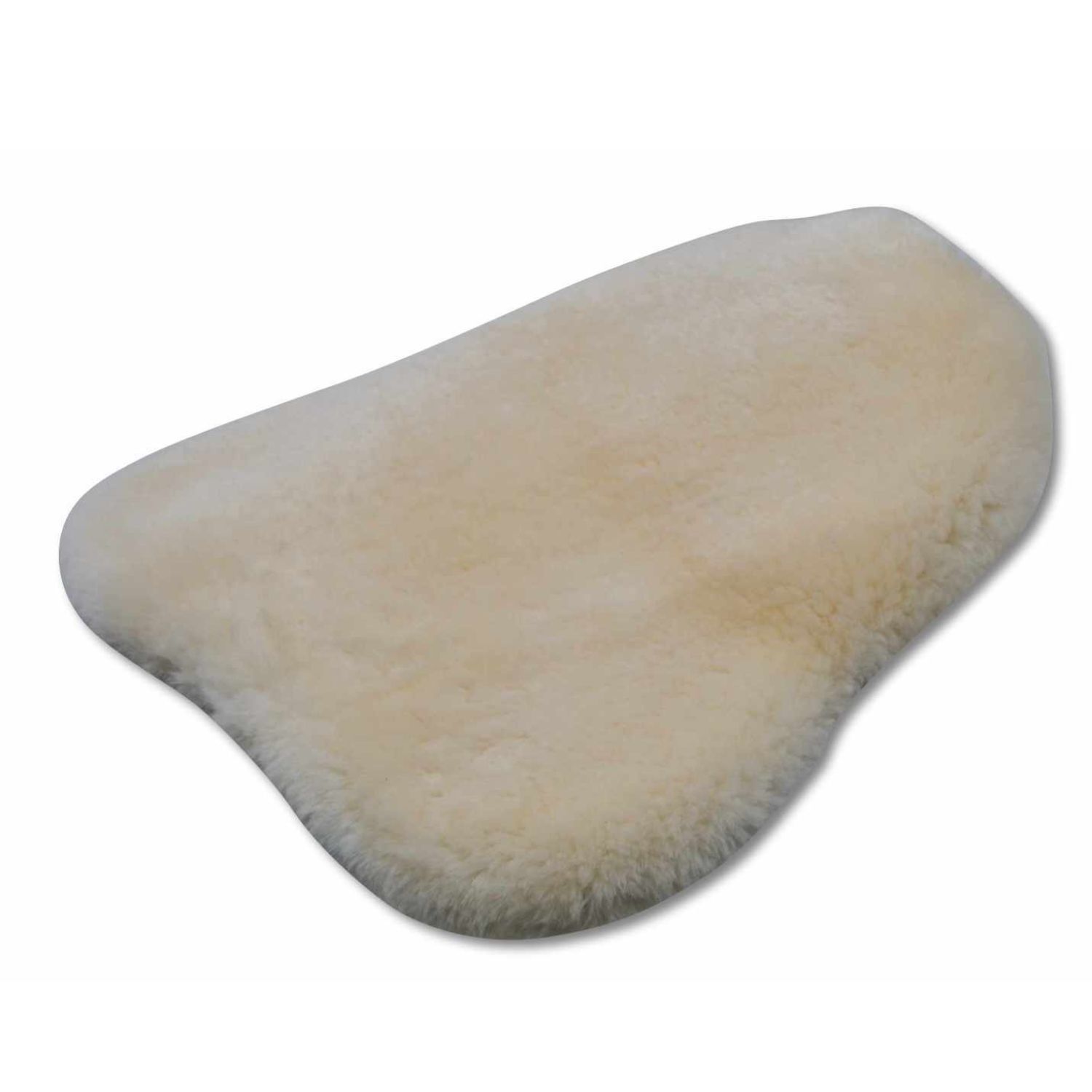 Beige Lammfell Sattelsitzbezug. Weiches Material, ovale Form. Für den Reitsport.