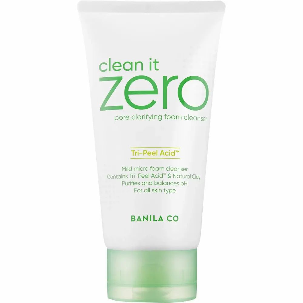 Weiße Tube mit grünem Aufdruck: "clean it zero pore clarifying foam cleanser". Enthält Tri-Peel Acid & Natural Clay.