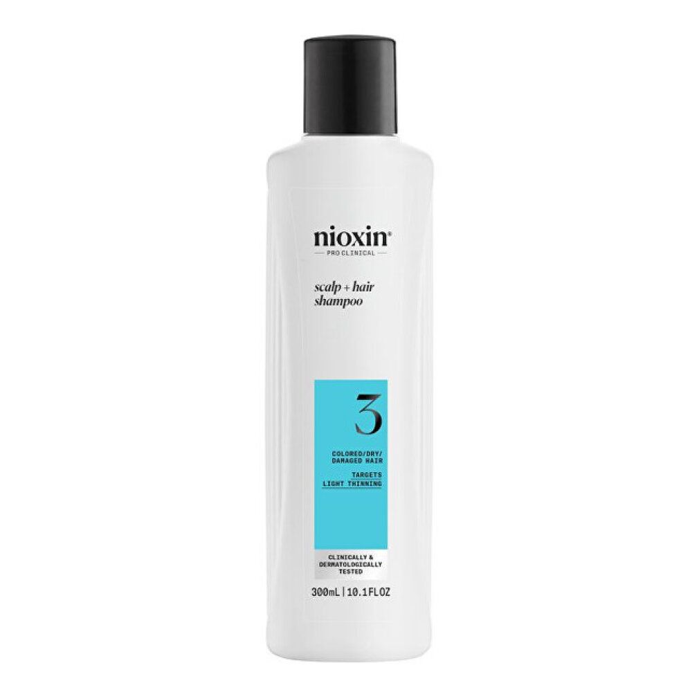 Weißes Shampoo mit schwarzem Deckel. Aufschrift: Nioxin, scalp + hair shampoo, 3, für coloriertes, feines Haar. 300ml/10.1 fl.oz.