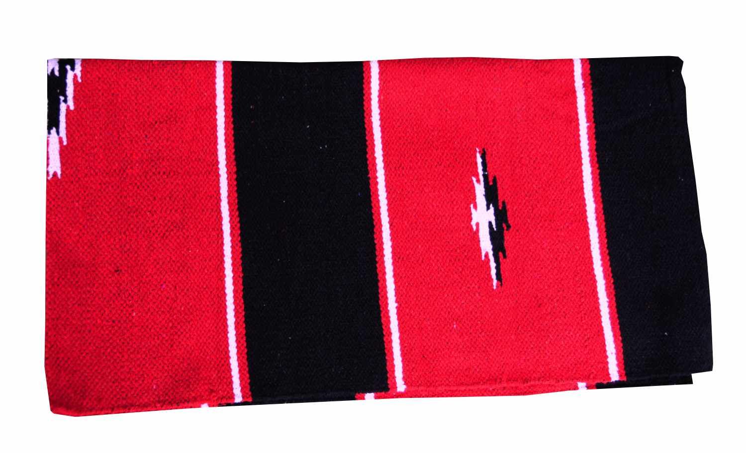 Rote und schwarze Satteldecke mit Streifen und dekorativem Element. Rechteckig, gefaltet.