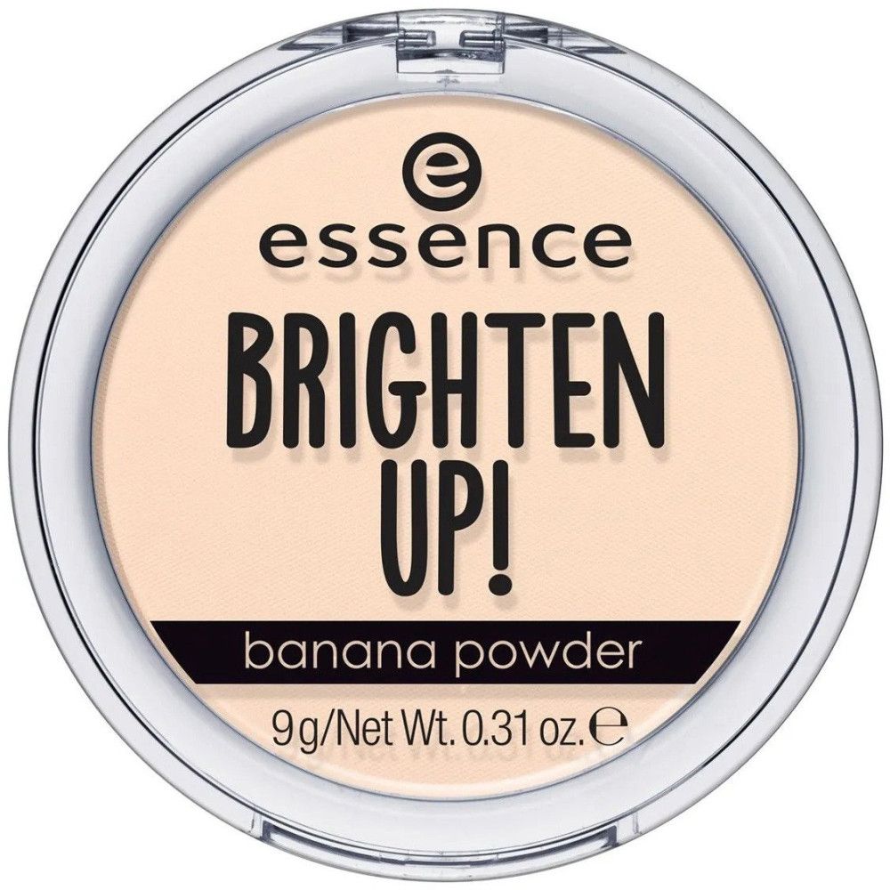 Runder, transparenter Behälter mit hellem Puder. Schwarzer Schriftzug: Essence, Brighten Up!, Banana Powder. 9g/Net Wt. 0.31 oz.e.