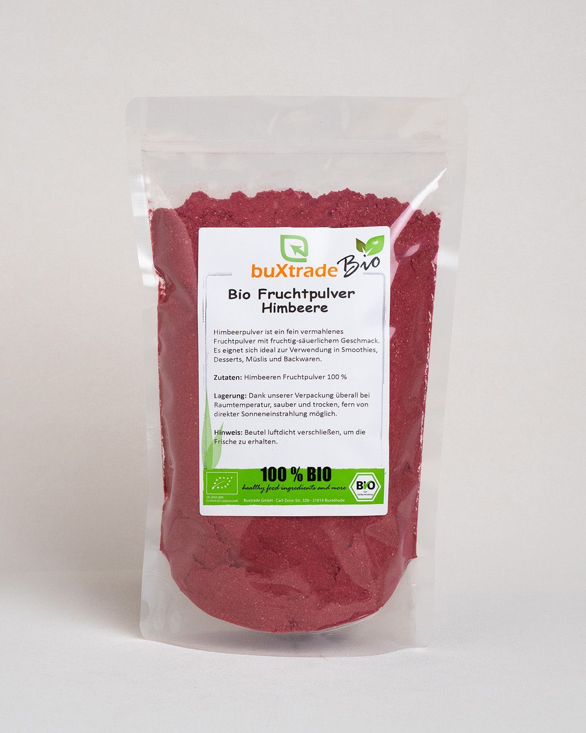 Verpackung mit Bio-Himbeerpulver, mit Siegeln und Produktinformationen.