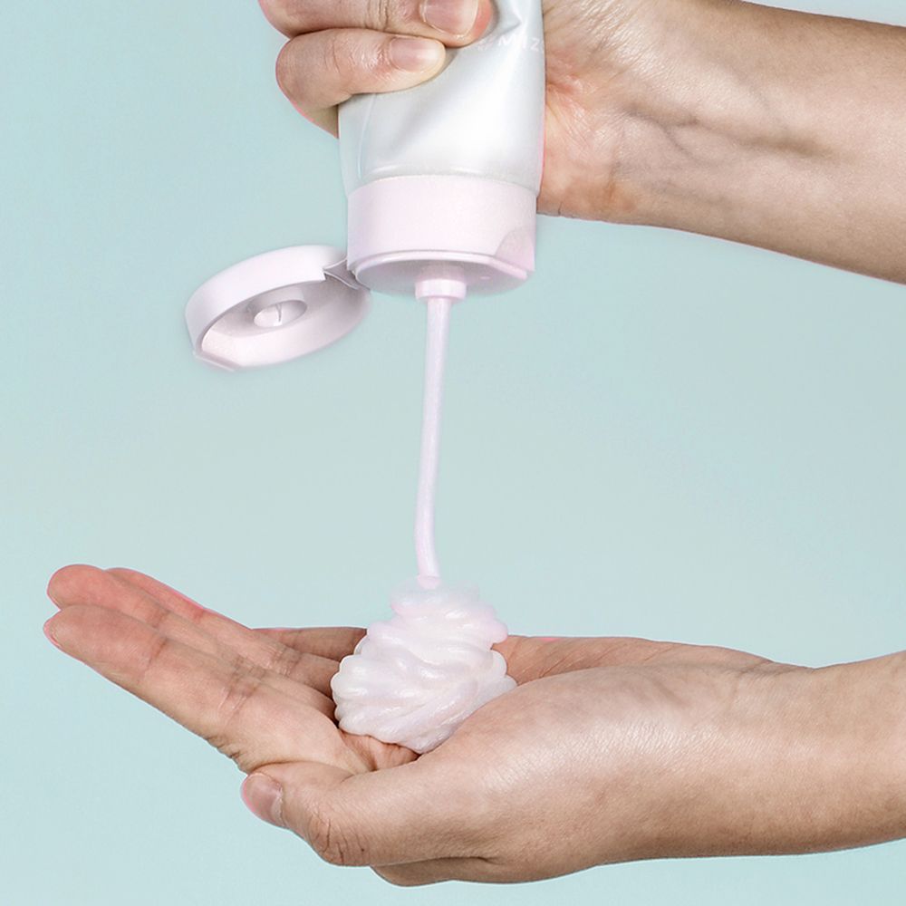 MIZON Cicaluronic Low pH Hydrating Cleanser