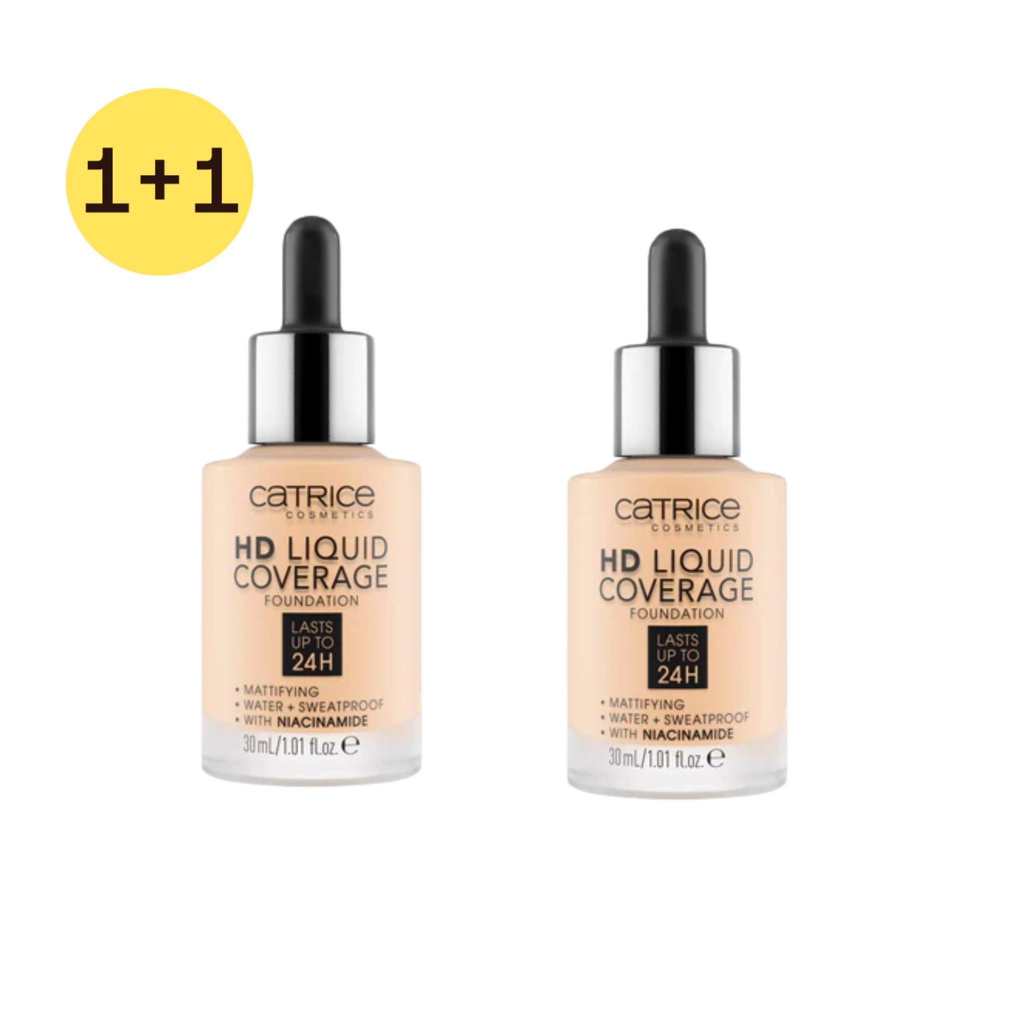 Zwei Flaschen Catrice HD Liquid Coverage Foundation, Farbton 002 Porcelain Beige. Glasflaschen mit Pipette, Text auf Etikett.