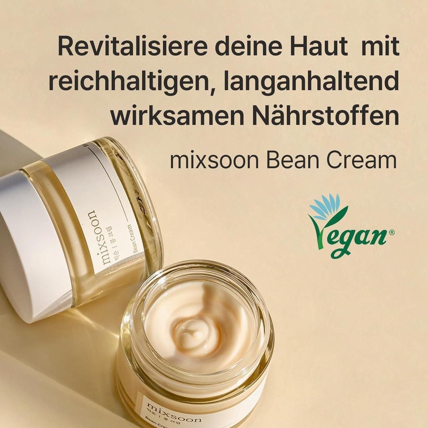 Zwei Gläser Mixsoon Bean Cream. Vegan-Siegel. Text: Revitalisiert die Haut.