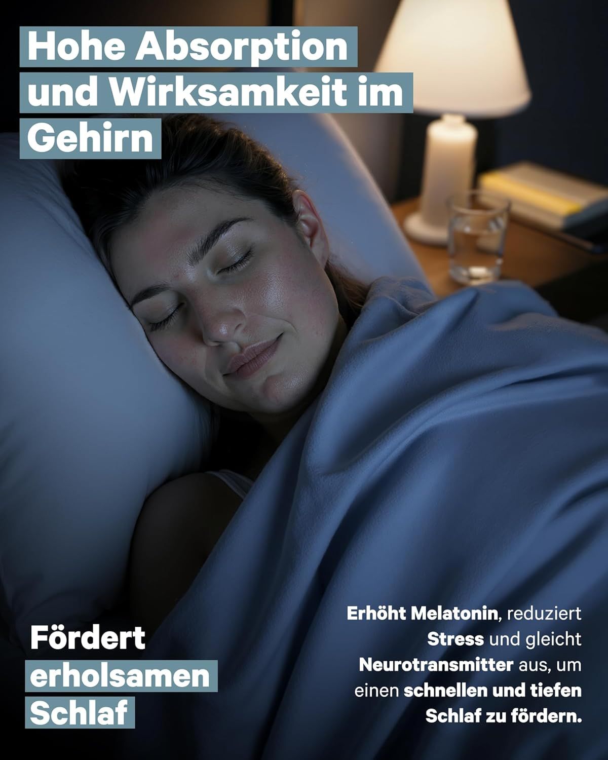Frau schläft friedlich, Text über erholsamen Schlaf und Gehirnfunktion.