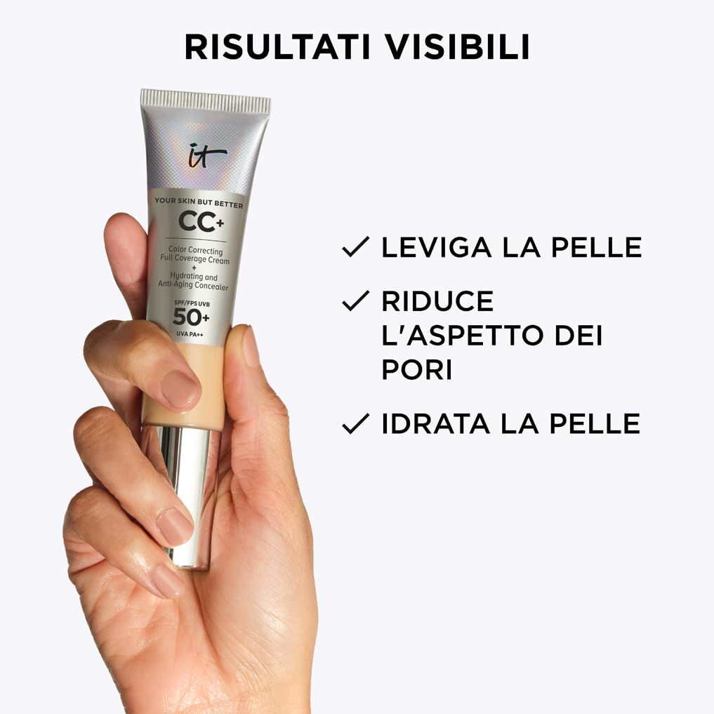 Hand hält Tube CC+ Foundation. Ergebnisse: Glättet die Haut, reduziert Poren, spendet Feuchtigkeit.
