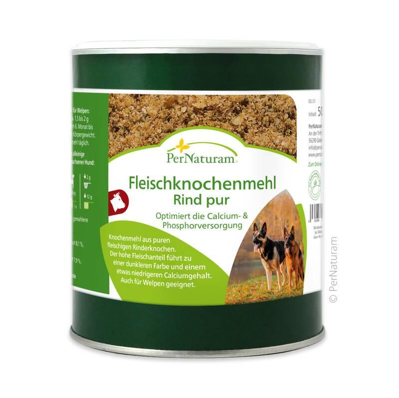 Dose Fleischknochenmehl Rind pur. Grün-weißes Etikett. Produktname und Logo. Inhalt sichtbar.