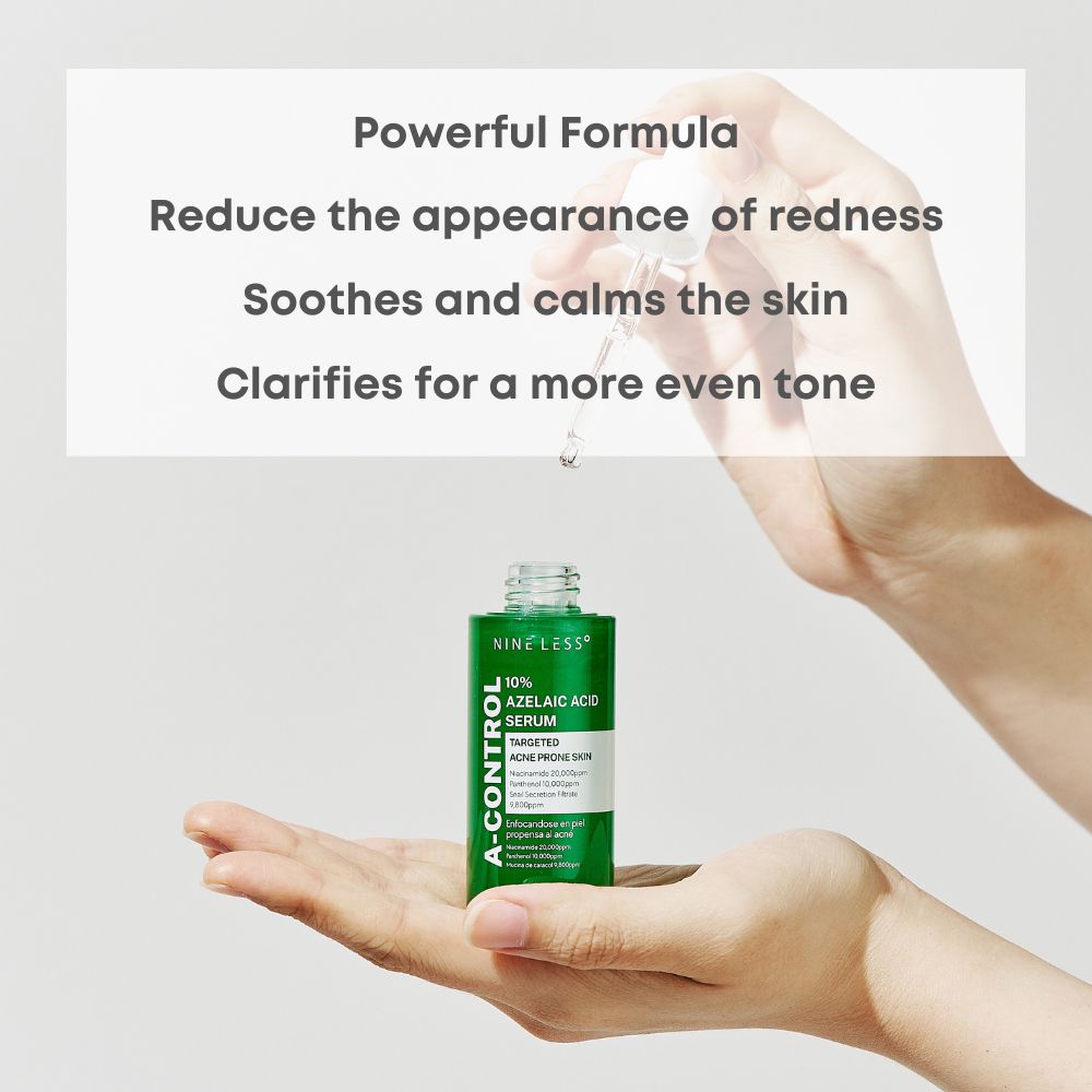 Hände halten eine grüne Flasche. Aufschrift: A-Control, 10% Azelainsäure Serum. Tropfen fallen. Text: Reduziert Rötungen, beruhigt.