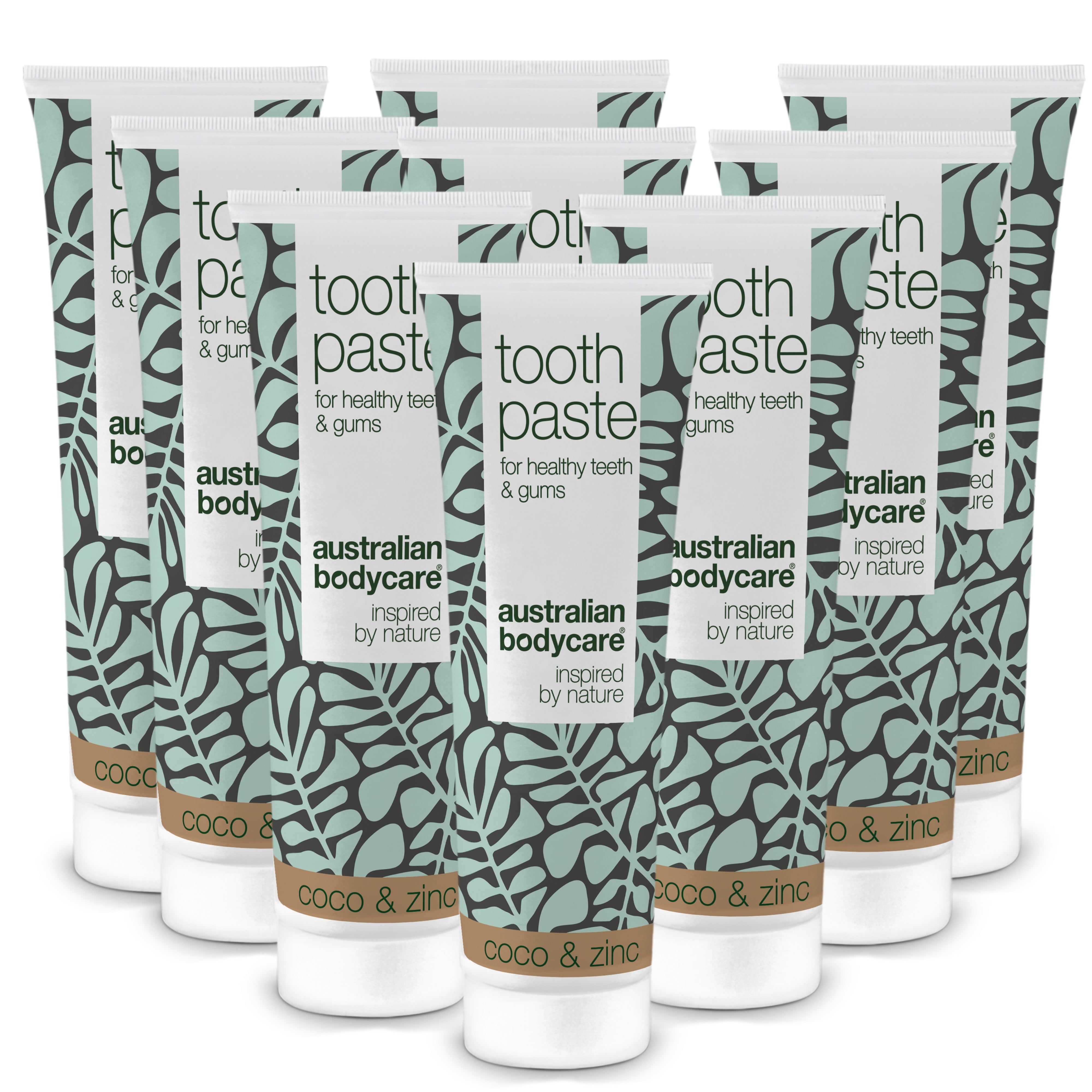 Zahnpasta-Tuben, weiß mit grünen Blättern. Aufschrift: Toothpaste, Australian Bodycare, Coco & Zinc.