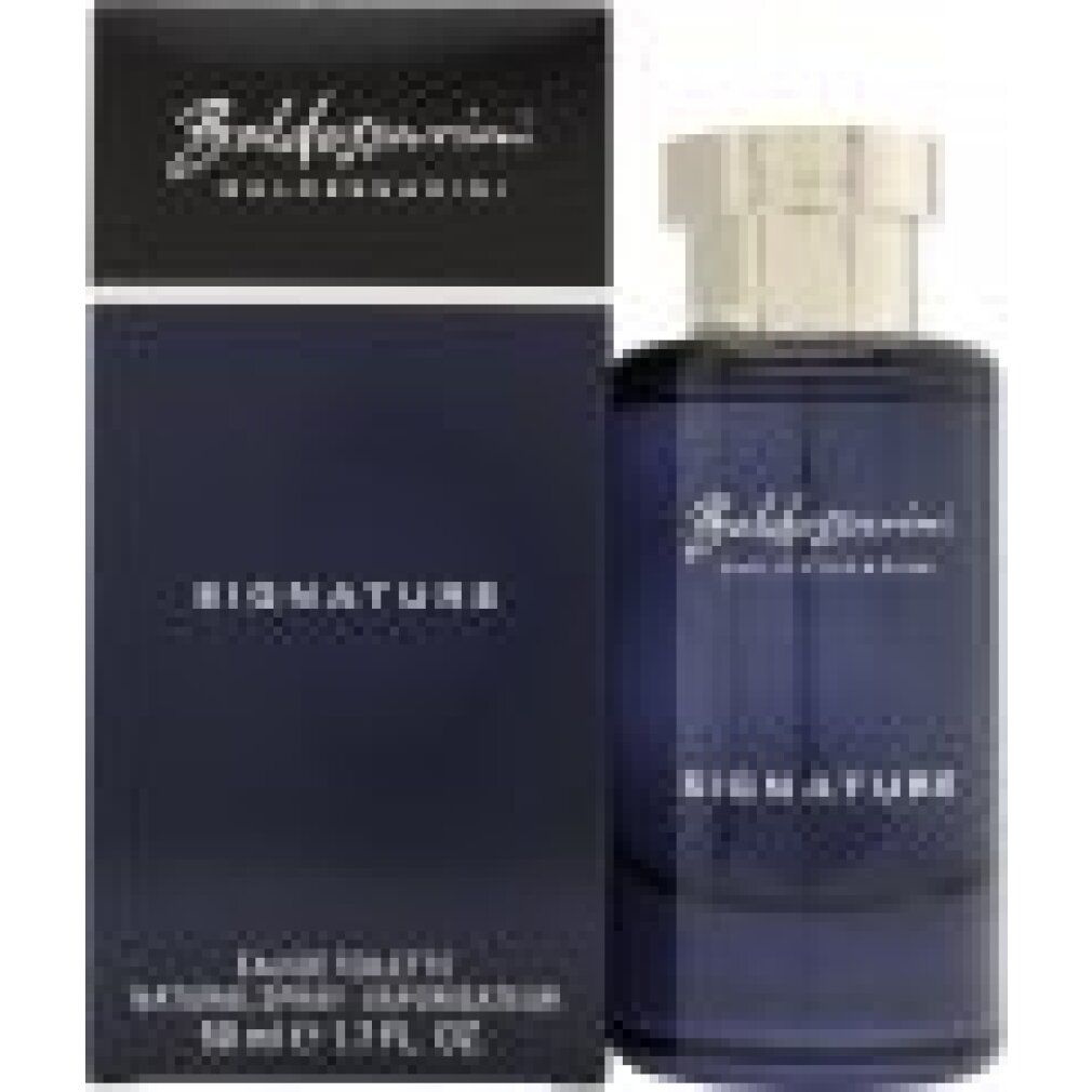 Dunkelblaue Flasche und Schachtel. Aufschrift: Baldessarini Signature. Eau de Toilette. Natural Spray.