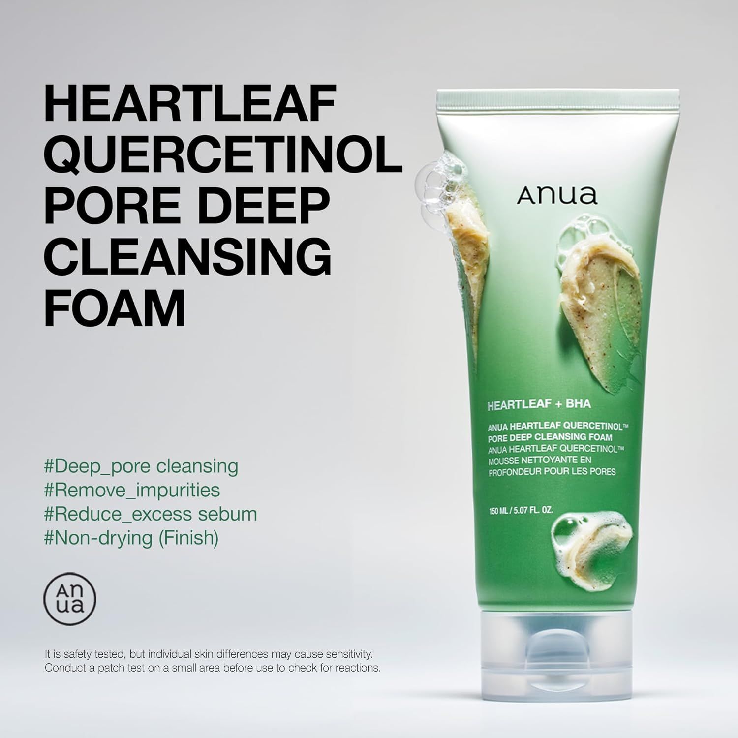 Grüne Tube mit Produkt. Text: Heartleaf Quercetinol Pore Deep Cleansing Foam. Anua Logo. Schaum-Textur.