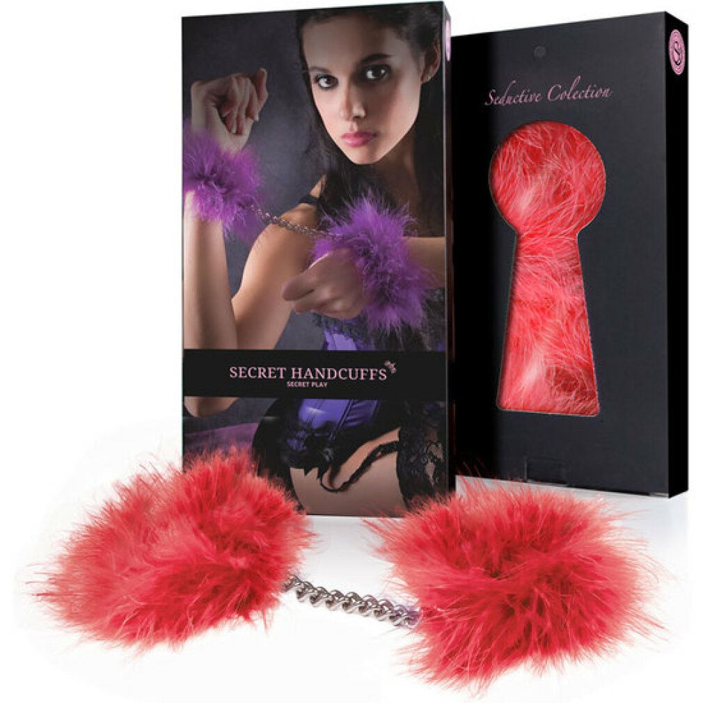 Rote Marabu-Handschellen mit Kette. Auf schwarzer Verpackung: "Secret Handcuffs". Auf der Verpackung ist eine Frau abgebildet.
