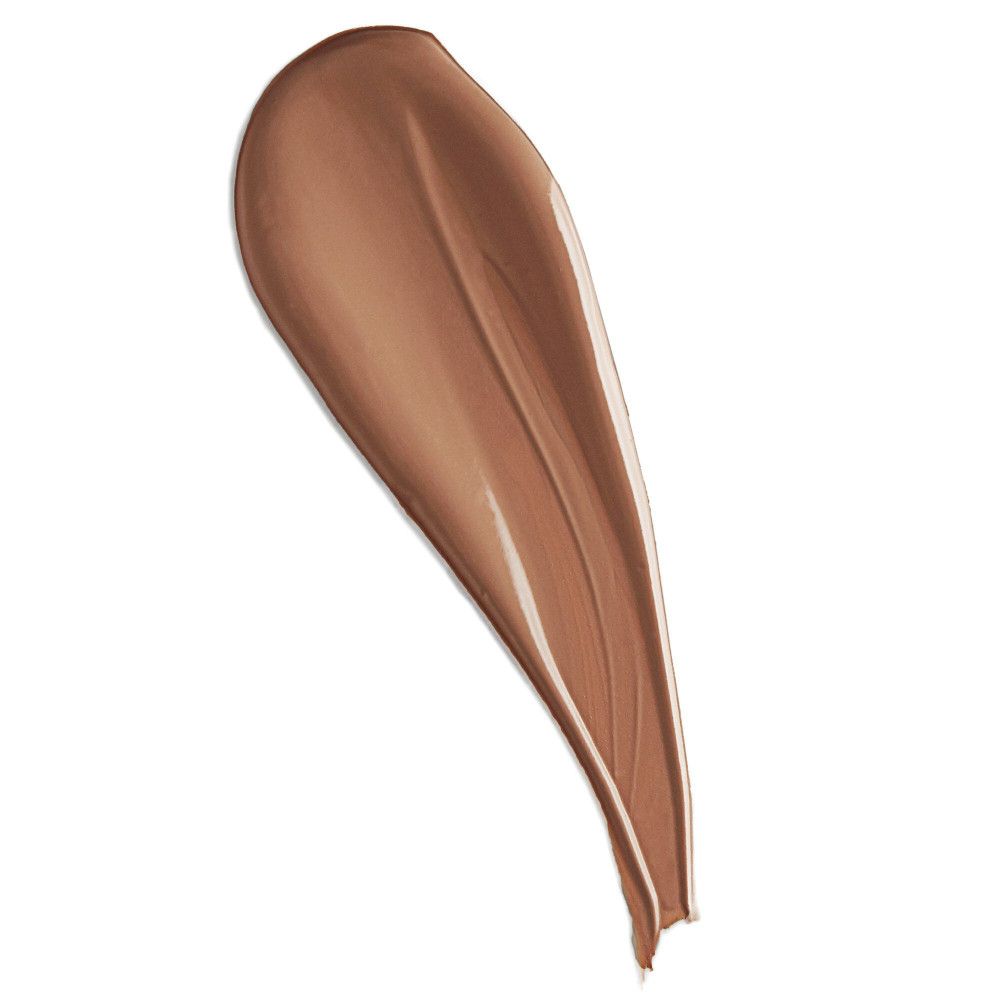 Ausgetragene Concealer-Probe. Farbton in Braun. Glänzende Textur.