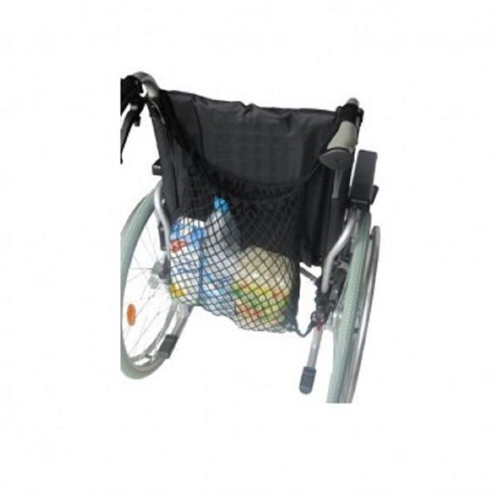Schwarze Netztasche an einem Rollator. Die Tasche ist mit Lebensmitteln gefüllt.