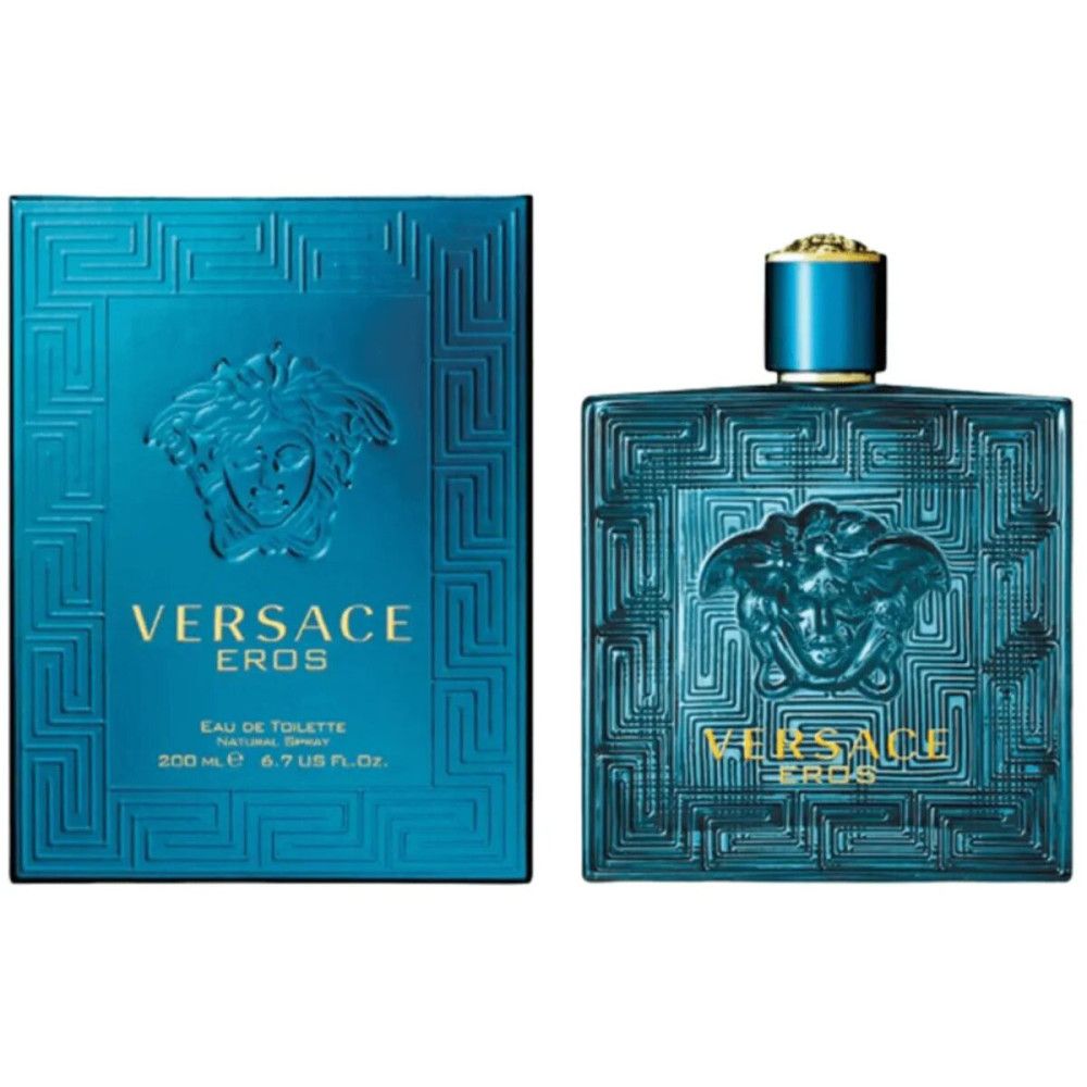 Türkisfarbener Flakon und Schachtel. Aufschrift: VERSACE EROS, Eau de Toilette. Flakon mit Reliefmuster und Medusa-Logo.
