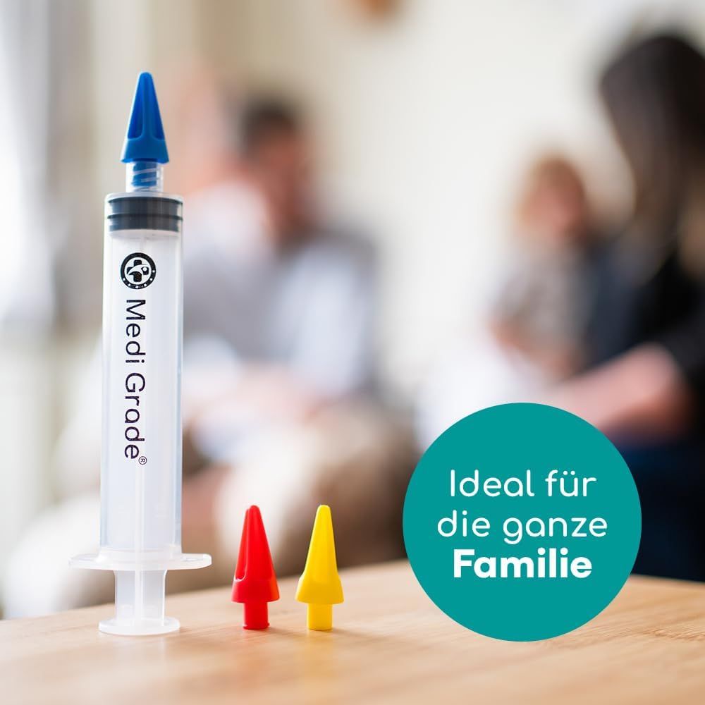 Schwarze Knöchelbandage mit offenem Fersendesign und Klettverschlüssen.