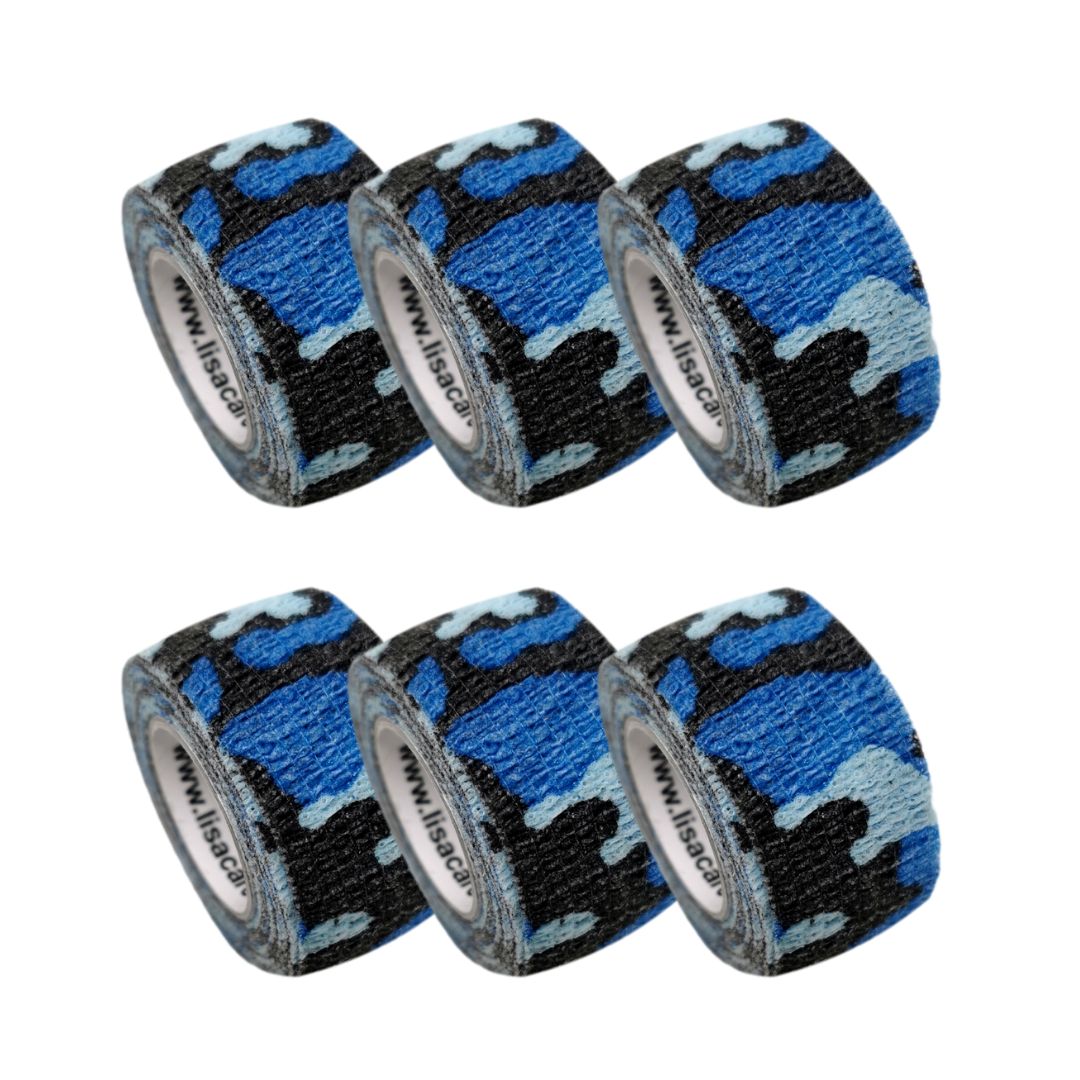 Sechs Rollen LisaCare Fingerpflaster in blauem Tarnmuster.