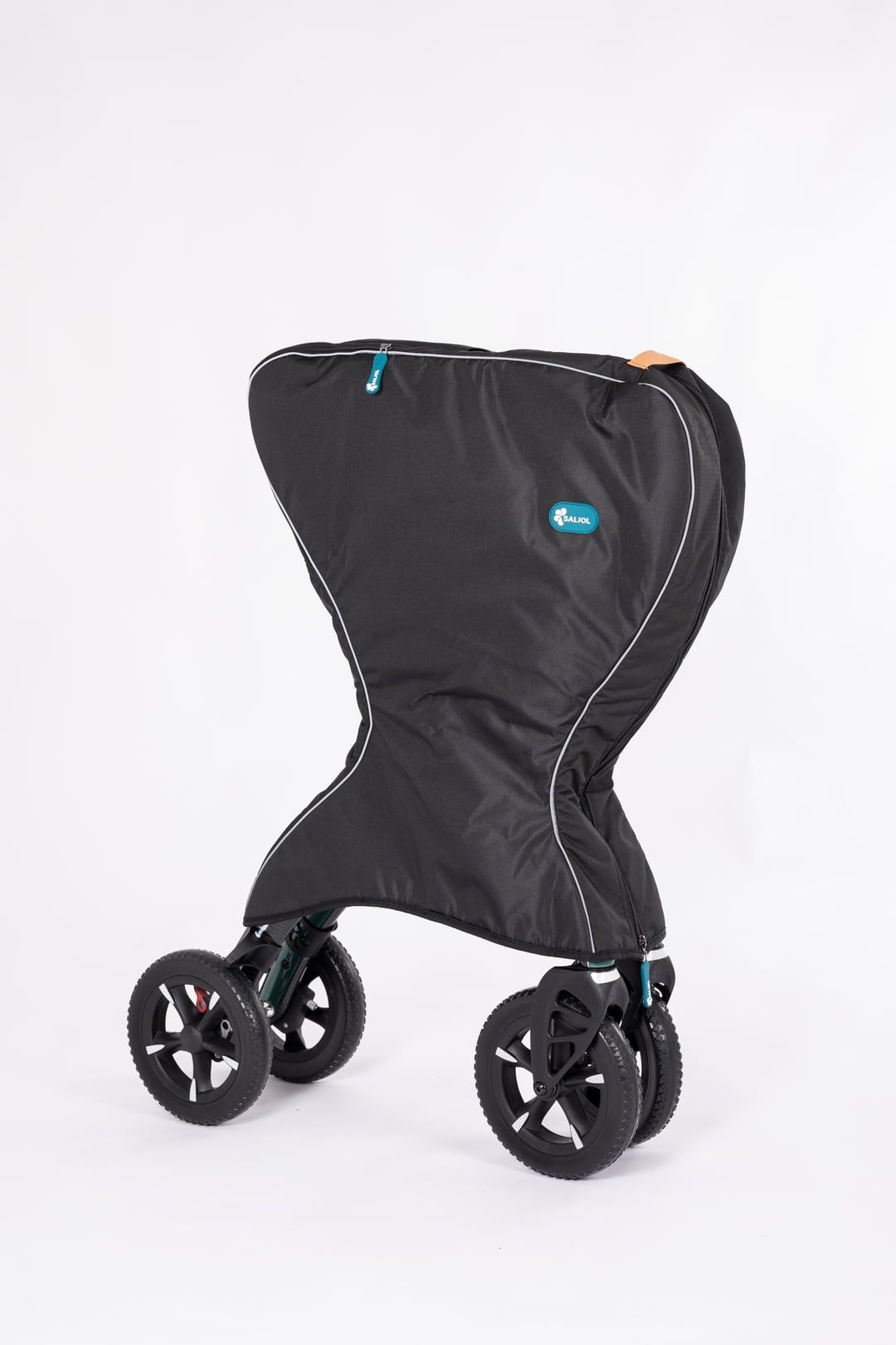 Schwarze Tasche mit weißer Kontur, über einem Rollator. Auf der Tasche ist ein blaues Logo zu sehen.