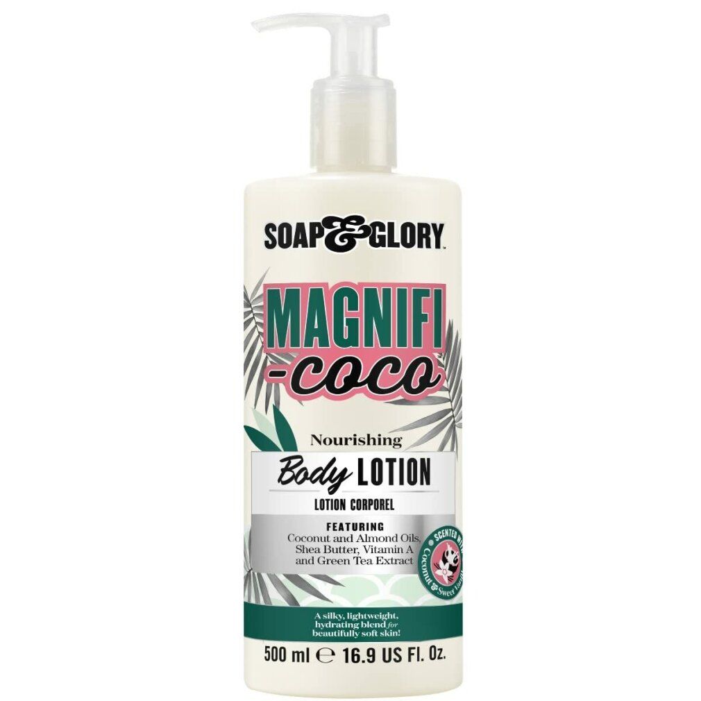 Flasche Body Lotion mit Pumpverschluss. Aufschrift: Magnifi-Coco, Body Lotion. Enthält Kokosnuss- und Mandelöle, Sheabutter, Vitamin A und Grüntee-Extrakt.
