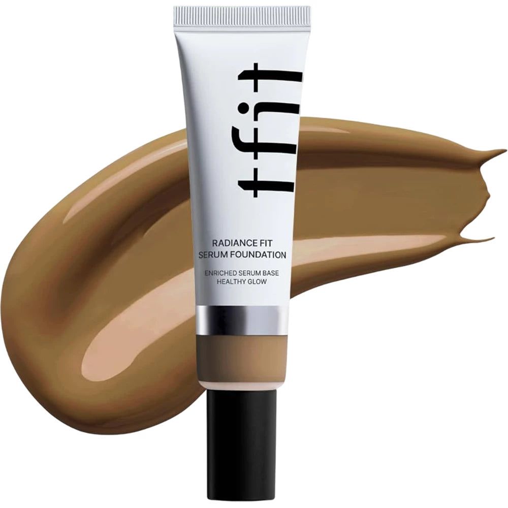 Tube Foundation mit brauner Foundation. Schwarzer Deckel, weißer Tube mit Text: Radiance Fit Serum Foundation.