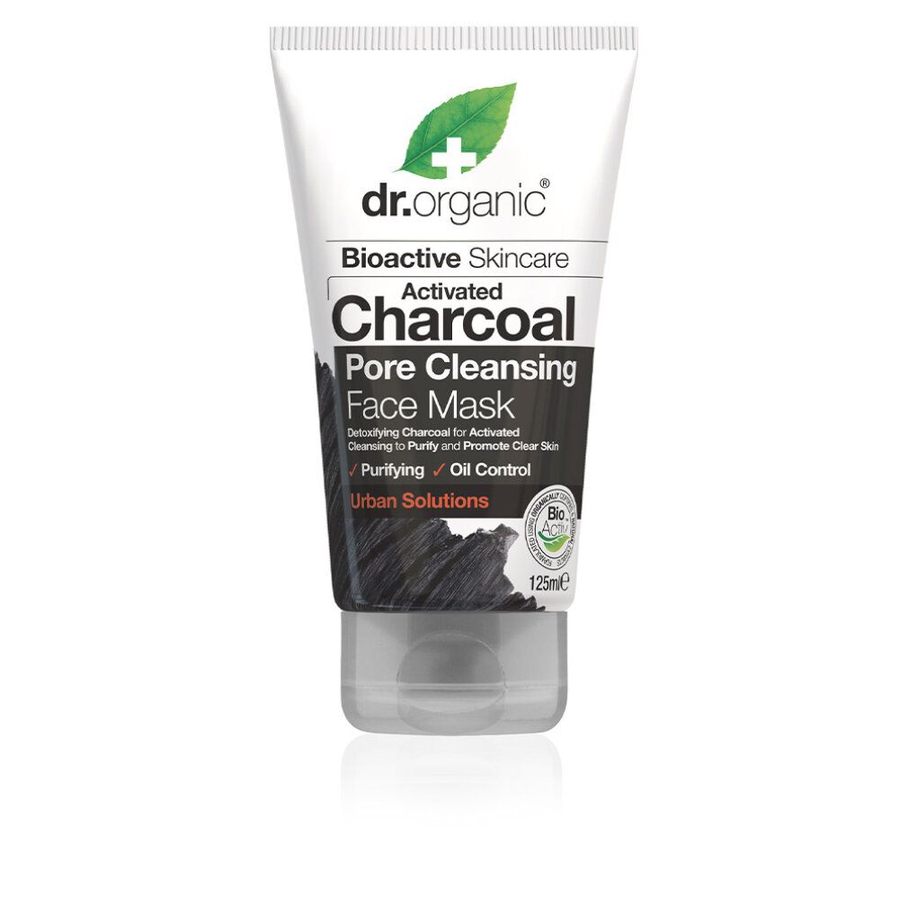 Tube mit Dr. Organic Charcoal Face Mask. Weißes Tube mit schwarzer Schrift. Enthält Aktivkohle. Bio-Zertifizierung.