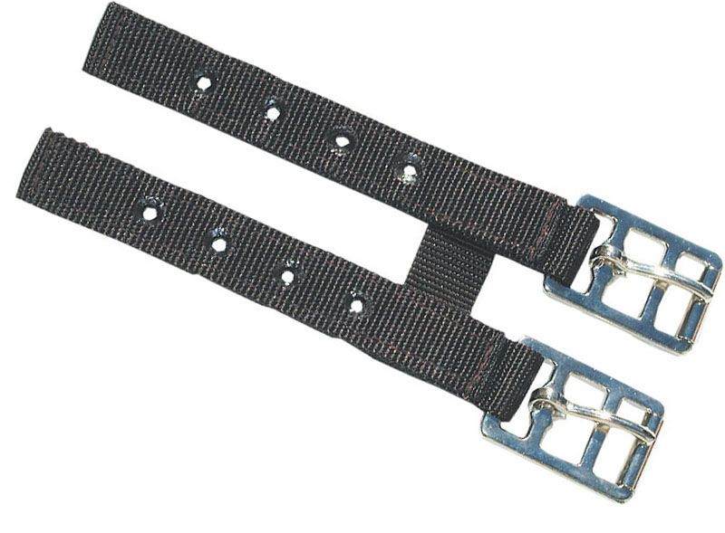 Zwei schwarze AMKA Sattelgurtverlängerungen aus Nylon mit Metallschnallen. Die Verlängerungen sind nebeneinander angeordnet.