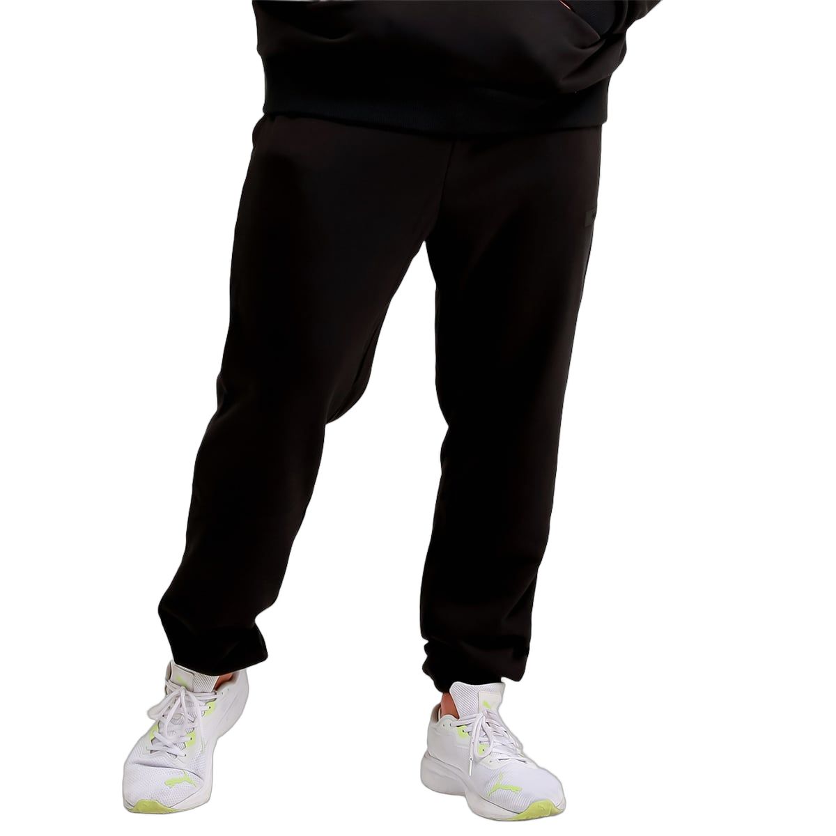 Schwarze Jogginghose für Herren mit Gummizug und Taschen.
