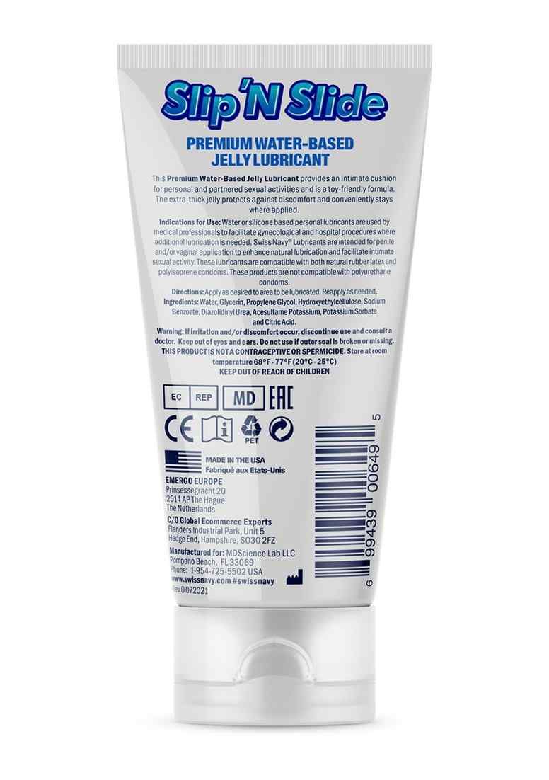 Weisse Tube mit "Slip'N Slide" und Text. Enthält Informationen zu Inhaltsstoffen und Hersteller. CE-Kennzeichnung.
