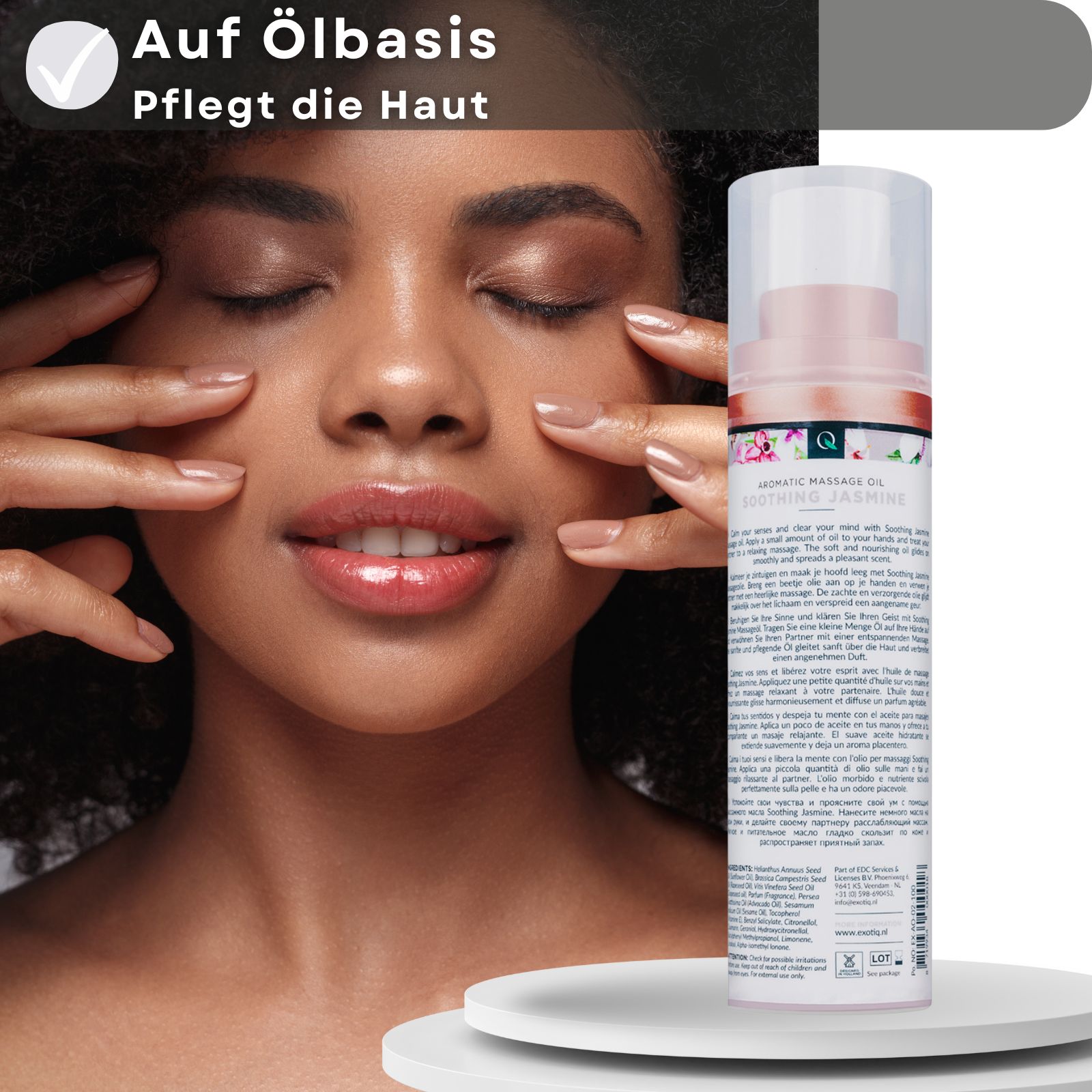 Frau mit geschlossenen Augen. Massageöl-Flasche im Hintergrund. Produktinformationen in deutscher Sprache.