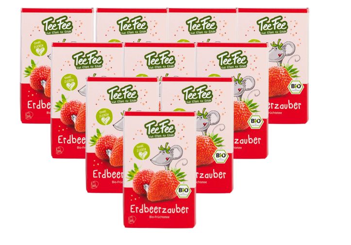 Mehrere Packungen TeeFee Erdbeerzauber Bio Früchtetee. Rote Verpackung mit Erdbeeren und Logo.