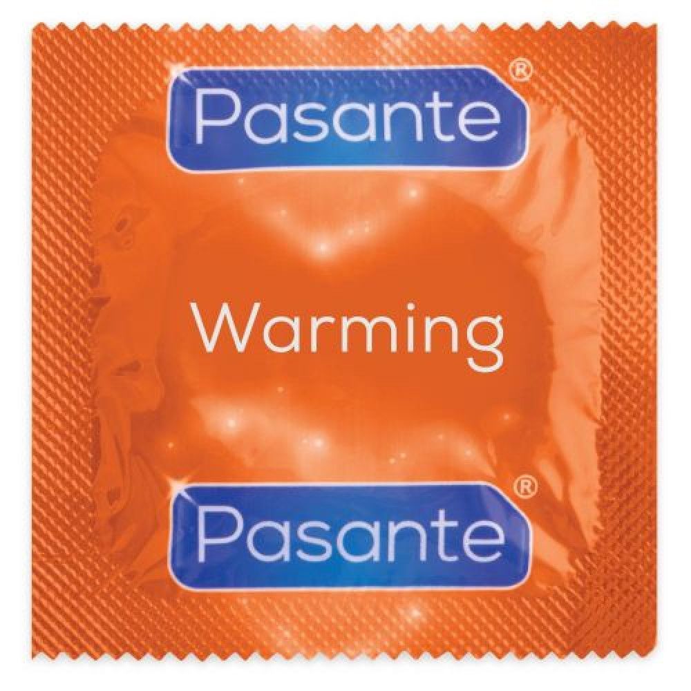 Einzelkondom-Verpackung, orange. Aufschrift: Pasante, Warming.