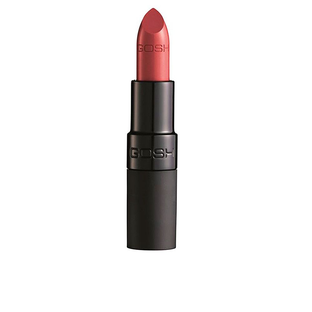 Gosh Velvet Touch Lippenstift, matt Cranberry. Schwarze Hülse, rosafarbener Lippenstift. Gosh-Logo.