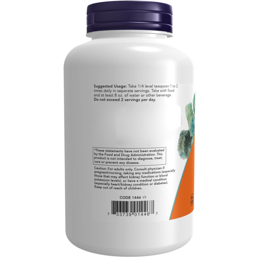 Rückseite einer weißen Flasche. Orangefarbenes Etikett mit Anwendungshinweisen. Enthält Informationen zur Dosierung. Code 1446. Marke: NOW.