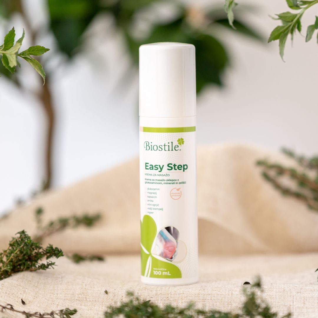 Biostile Easy Step Gelenkmassagecreme in weißer Flasche mit grünem Etikett, 100ml.