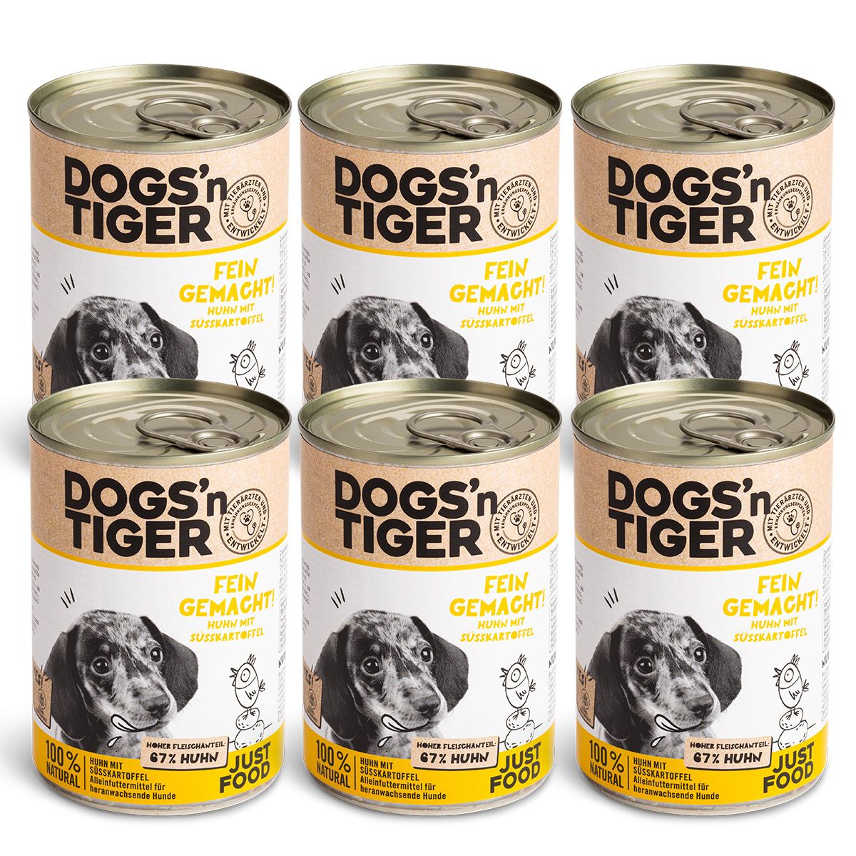 Sechs Dosen Hunde Nassfutter. Auf jeder Dose steht "Dogs'n Tiger", "Fein Gemacht!" und ein Hundebild.