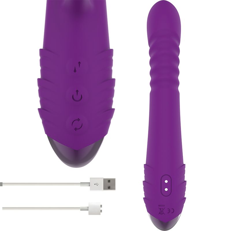 Lila Vibrator mit geriffelter Oberfläche. Unten: Ladeanschluss und Bedienknöpfe. Zwei USB-Ladekabel liegen daneben.