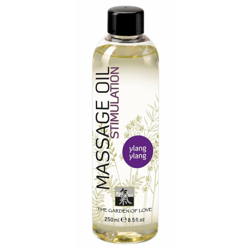 Klare Flasche mit schwarzem Deckel. Aufschrift: Massage Oil Stimulation, Ylang Ylang, The Garden of Love, 250ml.
