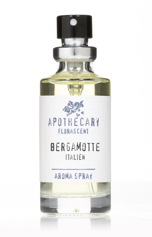 Glasflasche mit schwarzem Sprühkopf. Aufkleber mit "APOTHECARY FLORASCENT BERGAMOTTE ITALIEN AROMA SPRAY".