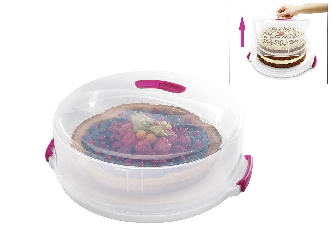 Weißer, runder Kuchenbehälter mit transparentem Deckel. Enthält eine Torte. Inset: Hand hebt den Deckel.