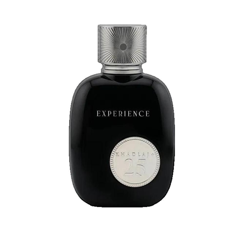 Schwarzer Flakon mit silberfarbenem Deckel. Aufschrift "EXPERIENCE" und rundes Emblem mit "25".