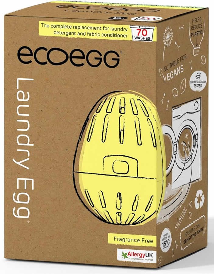 Karton mit gelbem Ecoegg Laundry Egg. Aufschrift: "Fragrance Free", "70 Waschen", "Für Veganer geeignet".