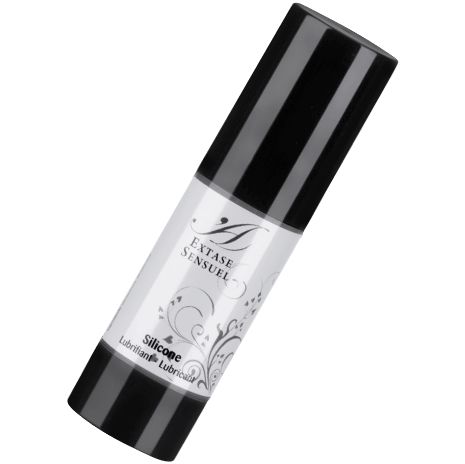 Schwarze Flasche mit Aufschrift: Extase Sensuel, Silicone, Lubricant. Floral-Dekor.